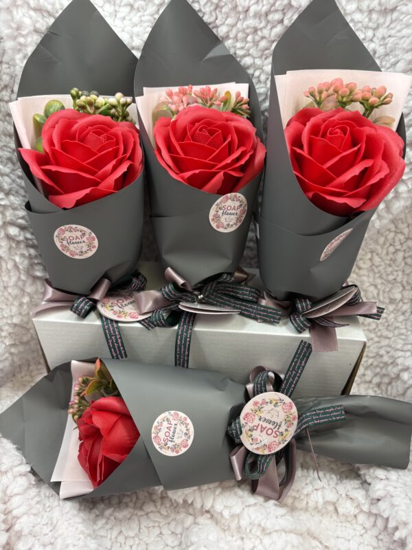 4 roses Single Rose Soap Bouquet