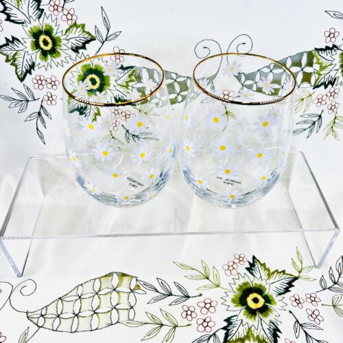 Daisy Print Stemless Wine Glass